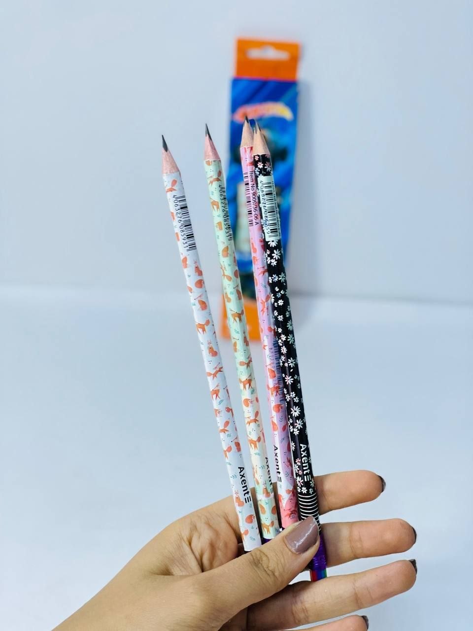 اقلام رصاص HACHTAG  ✏️