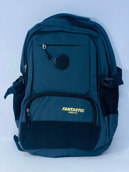 شنطة  FANTASTIC ♻️®️♻️❇️🎒👝 الشنطة الاولادي السادة 🧒🏻🧒🏻🎒🎒