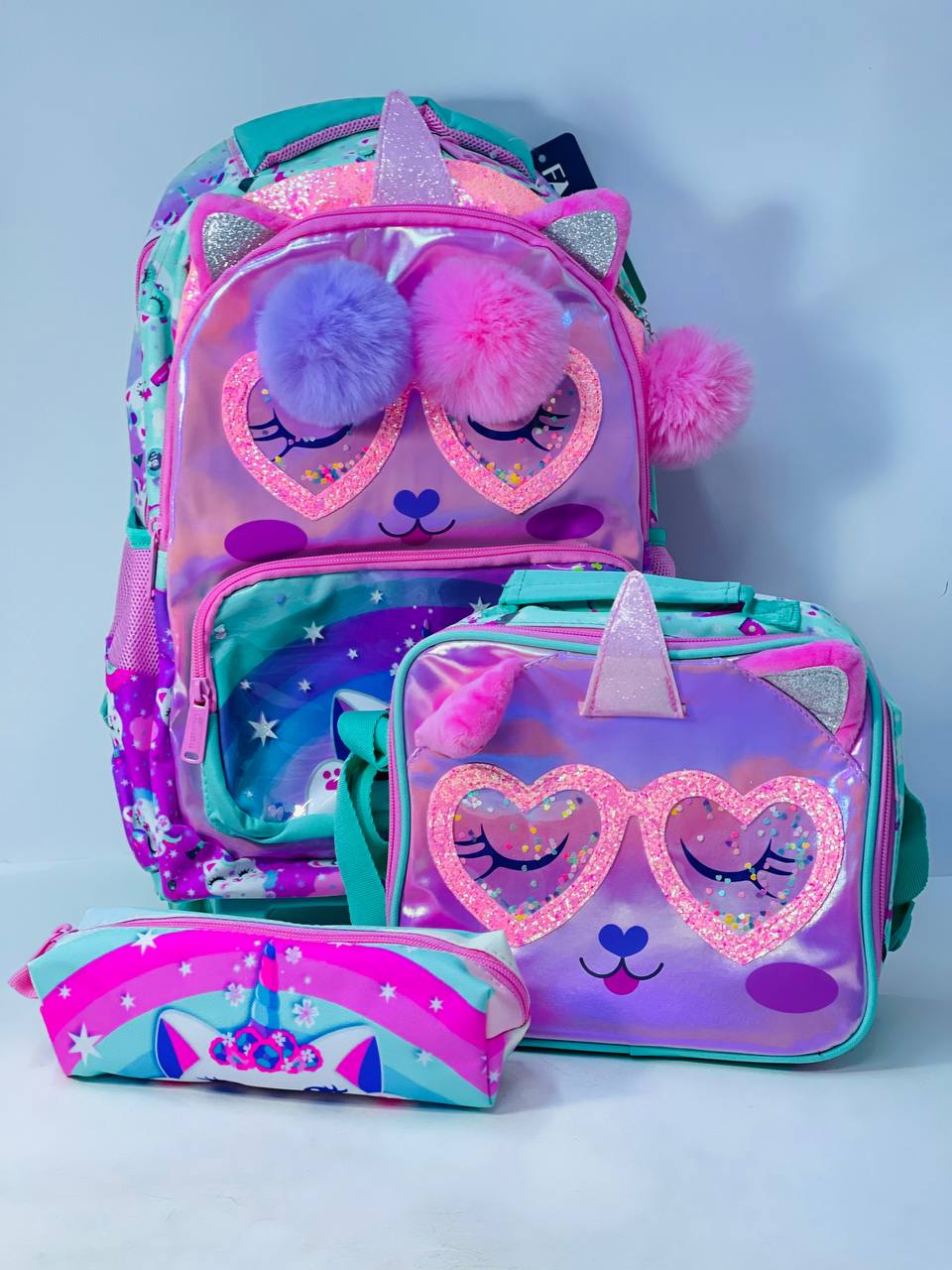 🎒🧳💼 شنطة اليوني كورن 🦄🦄 الشنطة التروللي ♻️ ٣*١ 🎒👝