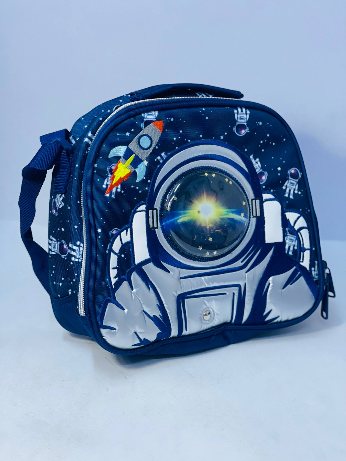🎒🧳💼 شنطة رجل الفضاء 🧑🏻‍🚀🚀
