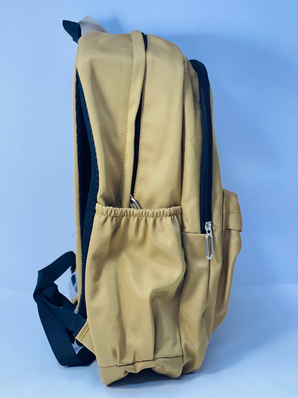 🎒🧳💼 شنطة الماركات المختلفة  ♻️🎒👝 CAT , NIKE , PUMA , adidas ®️®️