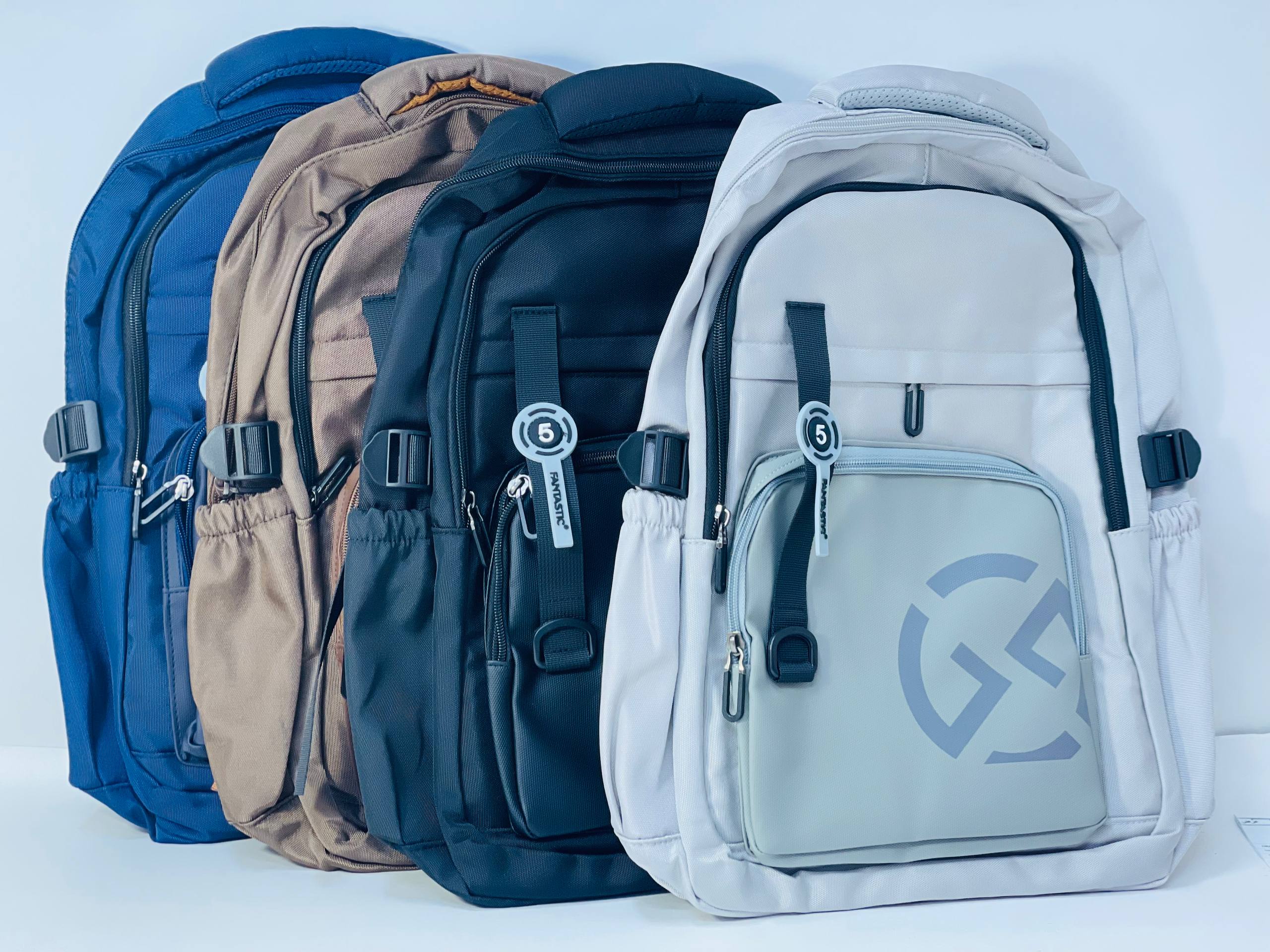 🎒🧳💼  شنطة FANTASTIC ♻️®️❇️🎒👝