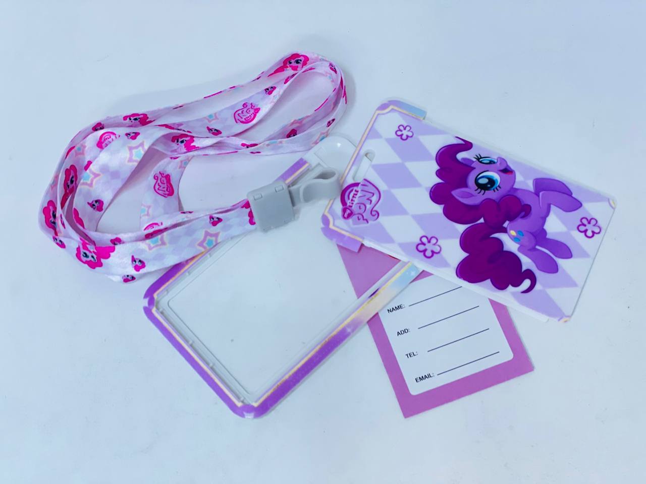 نيم كارد ID شكل اليوني كورن 🦄