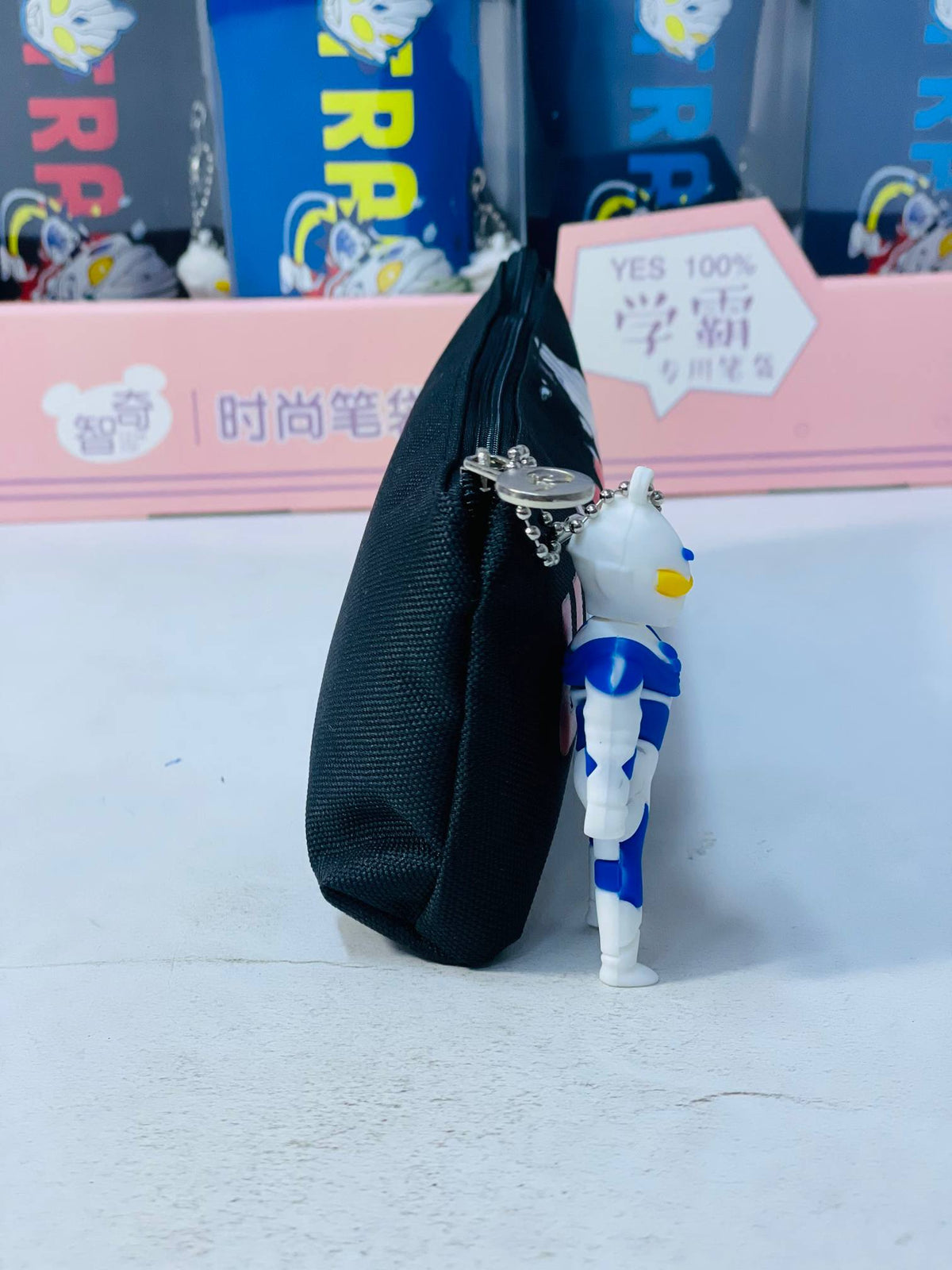مقلمة البطل الخارق 🦸🏻‍♂️