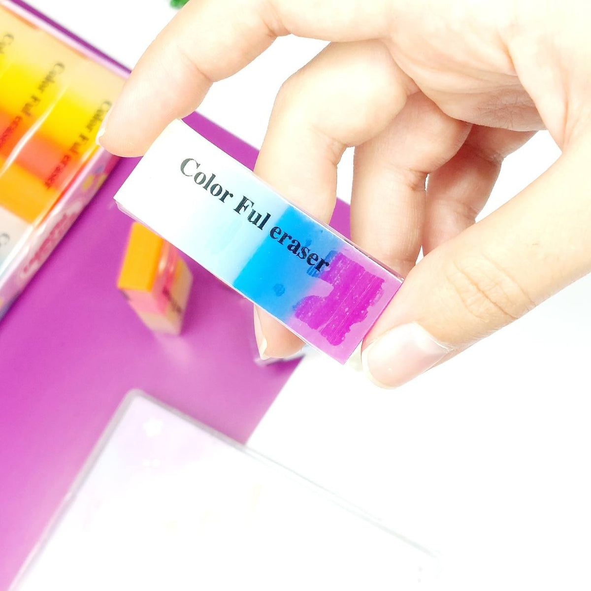 استيكة الشفافة🌈 ◻️◻️