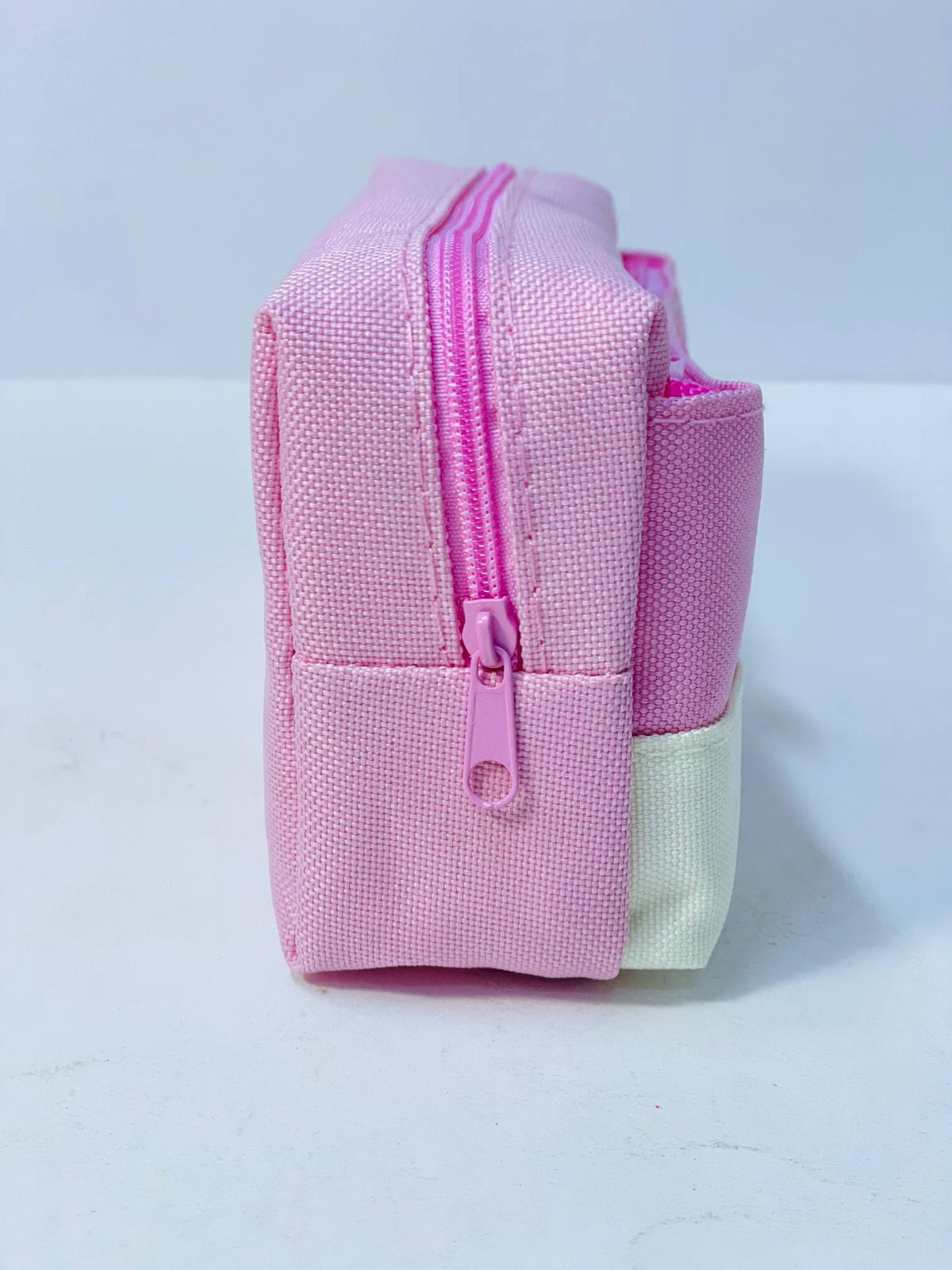 مقلمة الدبدوب 🧸