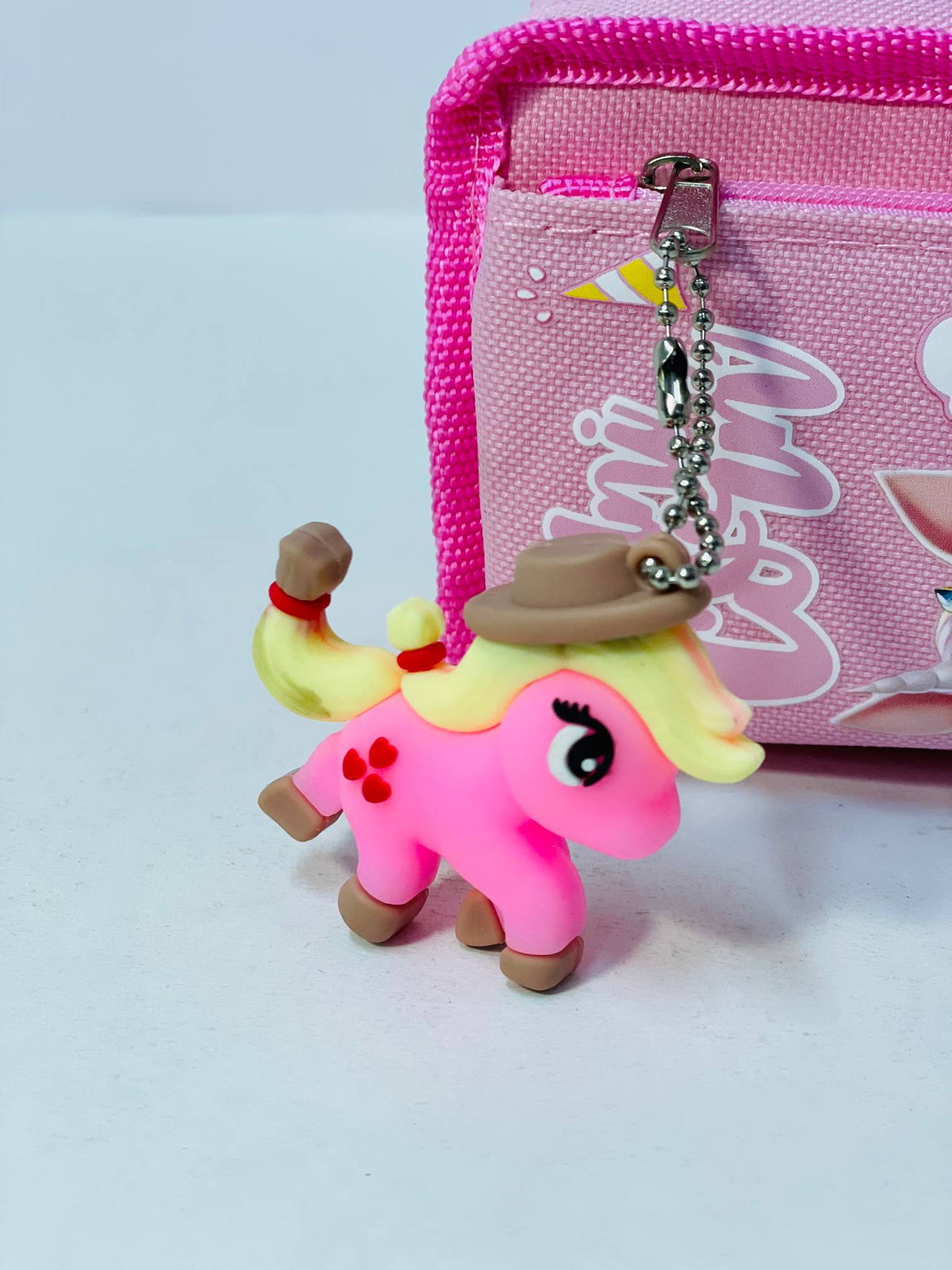 مقلمة اليوني كورن 🦄