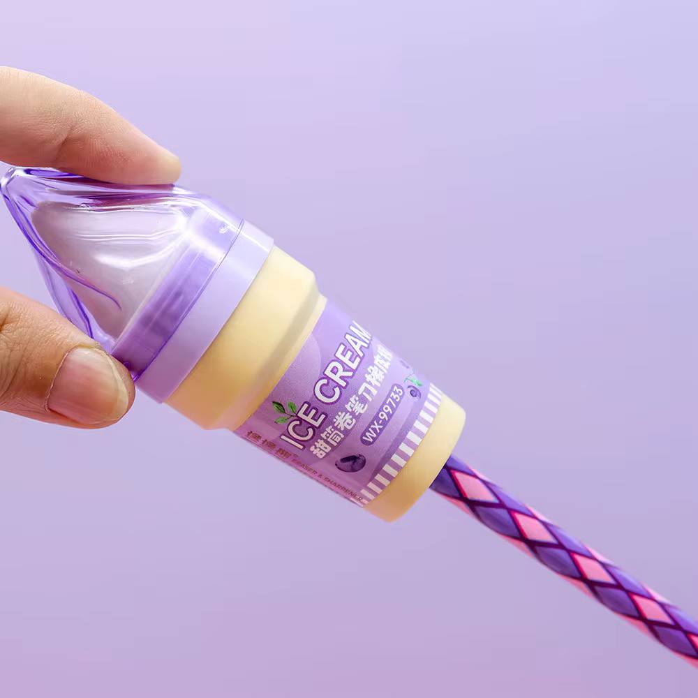 الاستيكة و البرايا الآيس كريم 🍦🍦🍦