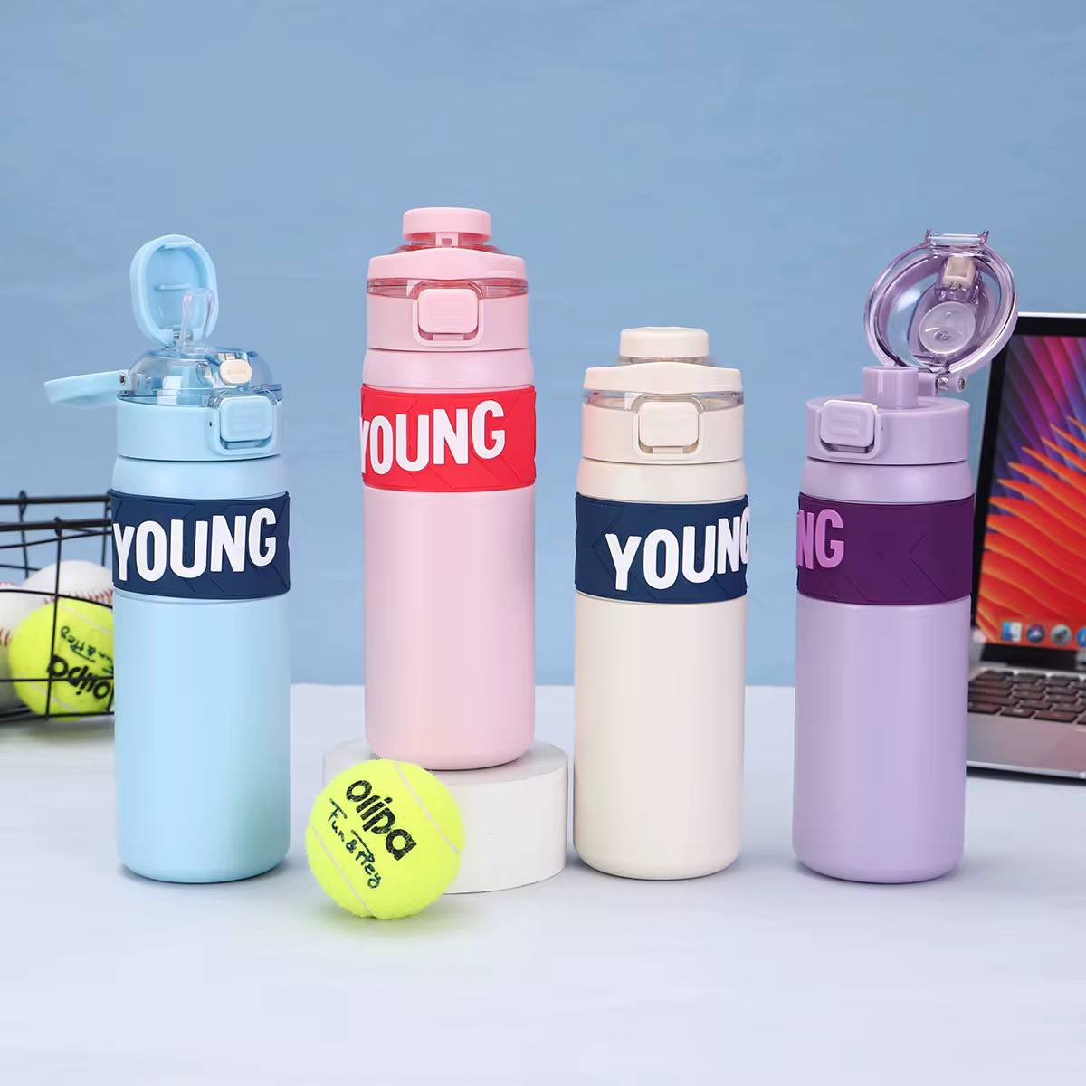زجاجة YOUNG ❇️❇️❇️ الزجاجة الاستانلس ستيل 🍶🥤💦 💦