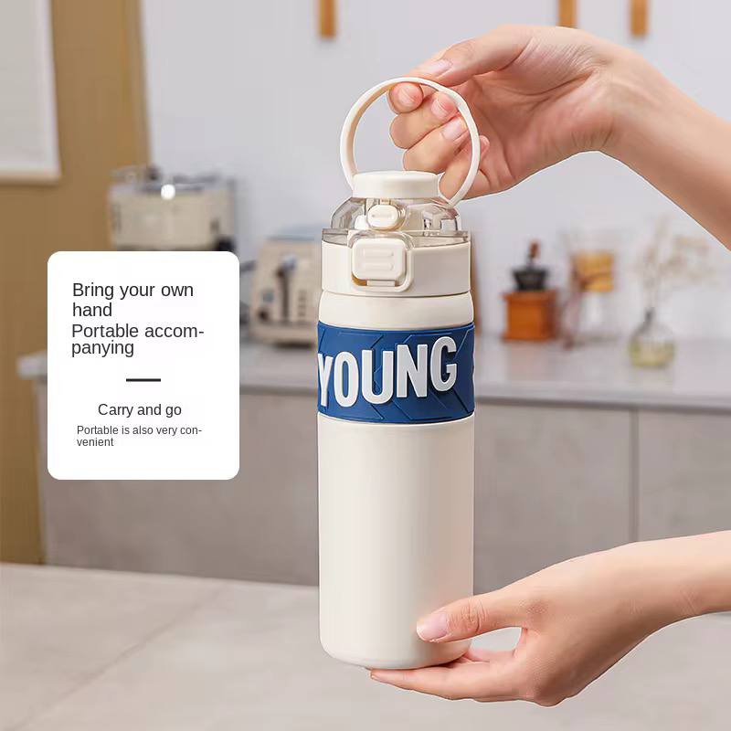 زجاجة YOUNG ❇️❇️❇️ الزجاجة الاستانلس ستيل 🍶🥤💦 💦