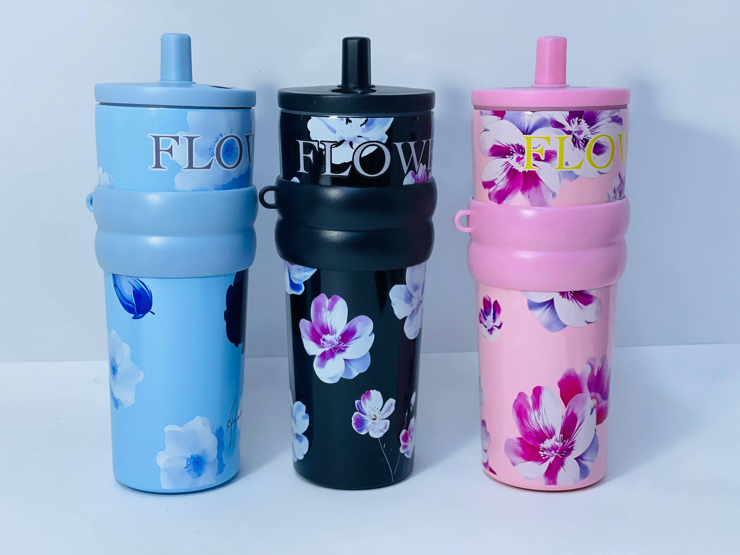 زجاجة FLOWERS 🌺 and🌸🌼❇️❇️ الزجاجة الاستانلس ستيل 🍶🥤💦 💦