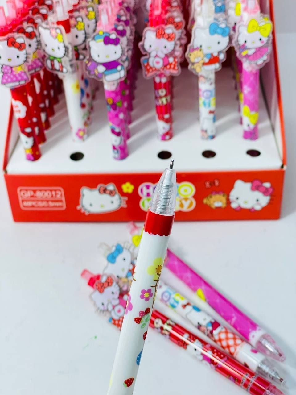 قلم HELLO KITTY 🐱🐱