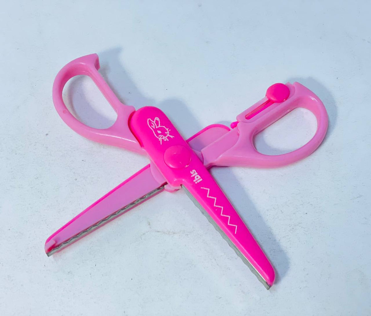 كارت المقص المشرشر ✂️✂️✂️